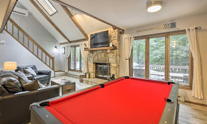 Pocono Pines Casa | Peaceful Poconos Hideaway Grill and Fire Pit!