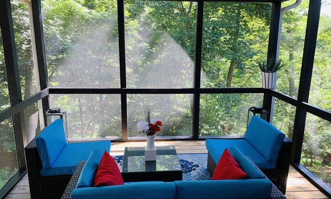 The Woods Cabaña | Mountain Royal at the Woods Resort
