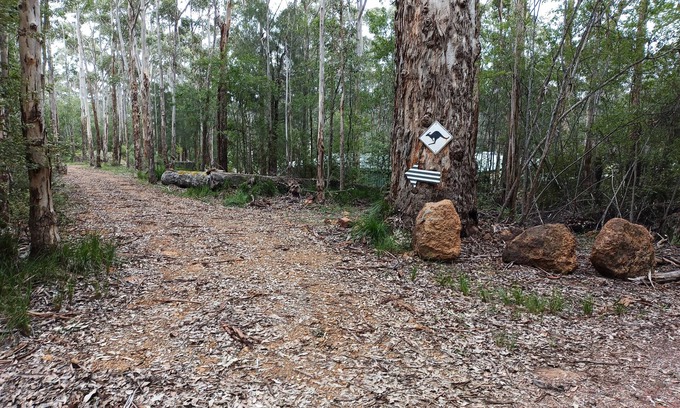 Kentdale Apartamento | Peaceful relaxing Getaway in Karri Forest bordering a Nature Reserve.