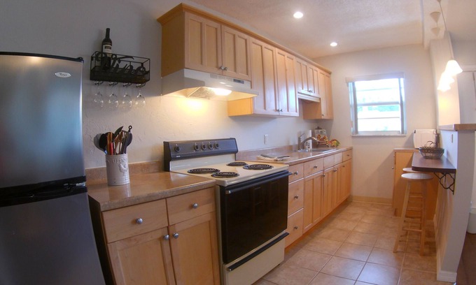 Vero Beach Condominio | Peaceful & Relaxing, Great Location, Perfect Home Away From Home!