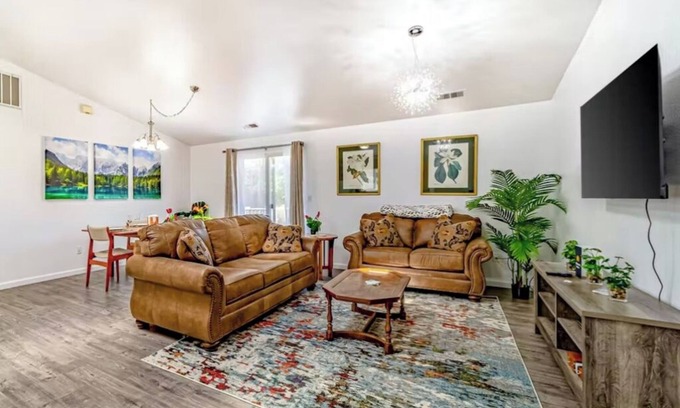 Bayview Casa | Peaceful retreat near the redwoods, ocean, and golf course!