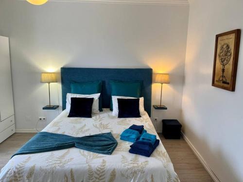 Caloura Casa | Peaceful Retreat with Jacuzzi in Lagoa