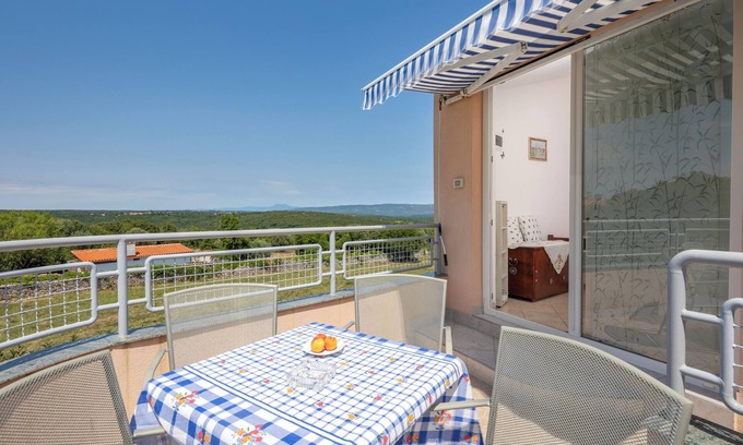 Kavran Apartamento | Peaceful Retreat With Terrace 2, Kavran, Croatia