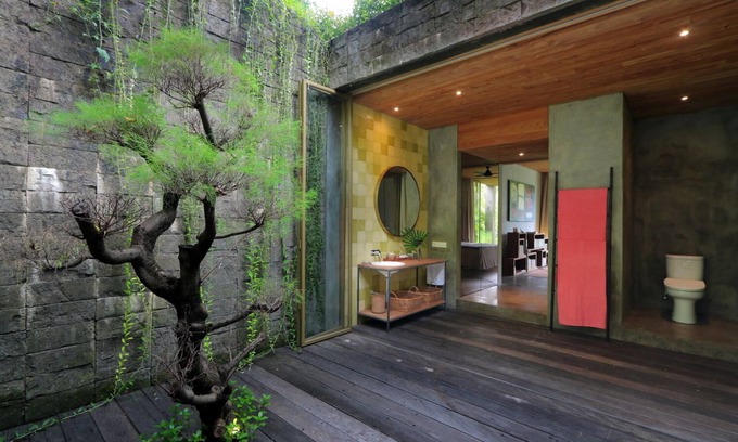 Buwit Villa | Peaceful river and jungle views, 6 bedrooms, close to beaches.