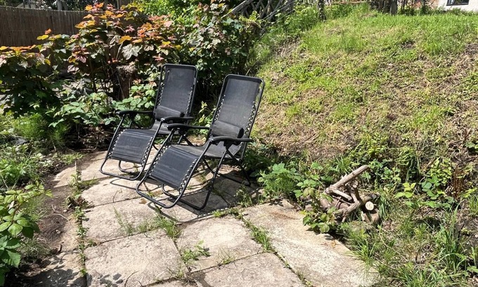Bedwas Trethomas & Machen Casa | Peaceful Riverside Cottage in Machen, Caerphilly