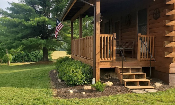 Glace Cabina | Peaceful, secluded mountain escape in Gap Mills, WV.