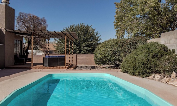 Northeast Heights Casa | Peaceful, single level pool home