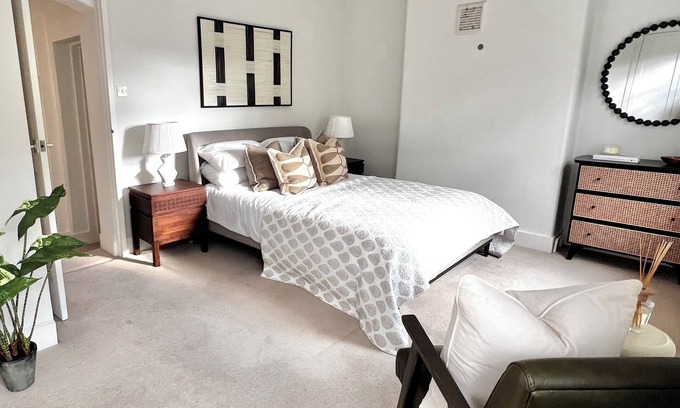 Sands End Casa | Peaceful & Spacious cottage in Fulham