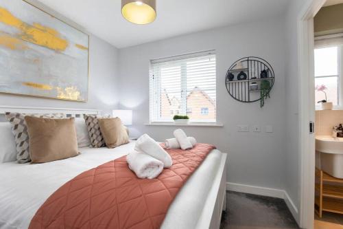 Cheltenham Casa | Peaceful Two Bedroom Two Bathroom Home