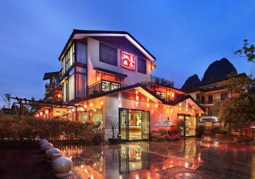 Xiufeng Hotel | Peach Blossom Resort Hotel