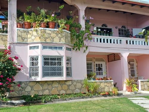 St. George's Apartamento | PeachBloom Tereace Inn