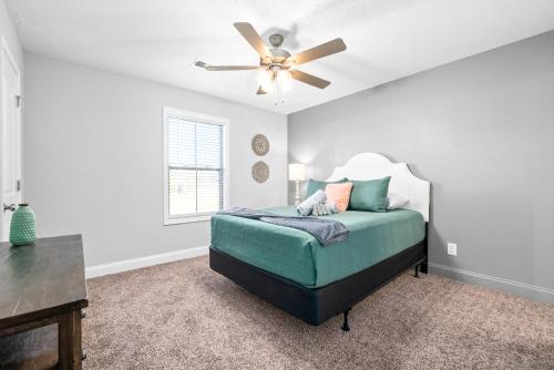 Clarksville Casa | Peachers Place Townhomes (1000 Henry Place Blvd, #908) Close to Ft. Campbell
