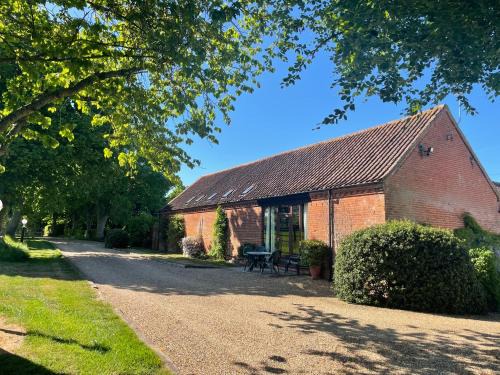 Wood Norton Casa | Pear Tree