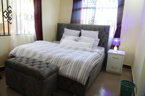 Dar es Salaam Cama Y Desayuno | Pearl central Modern sweet Homestay