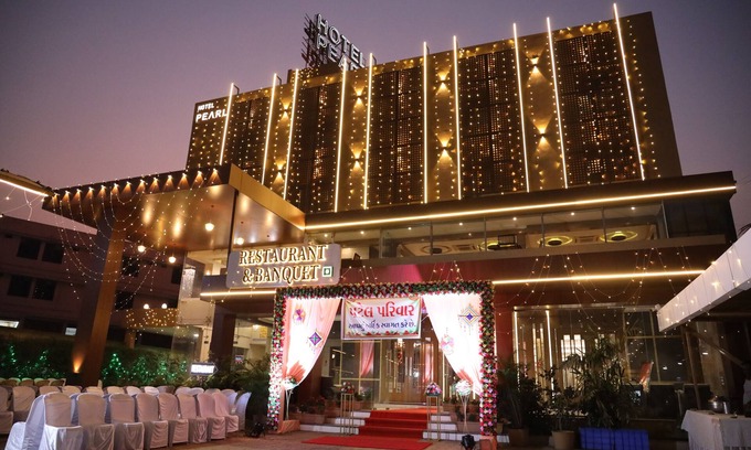 Changodar Hotel | Pearl Hotel & Banquets