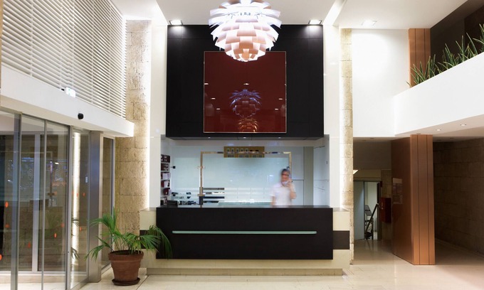 Rhodes Hotel | Pearl Hotel