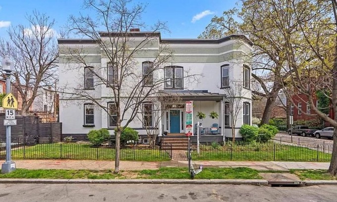 Eckington Casa | Capital Comfort