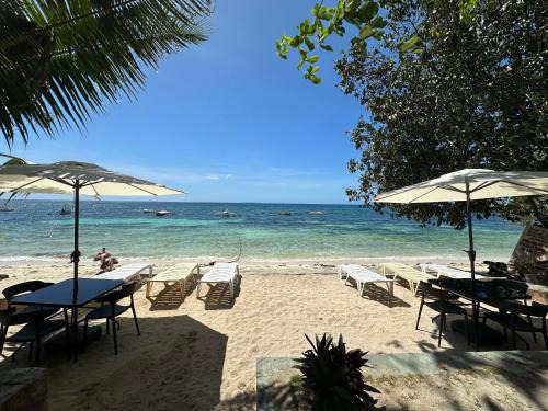 Dauis Complejo | Pearl Resort Panglao,Dauis Bikini Beach