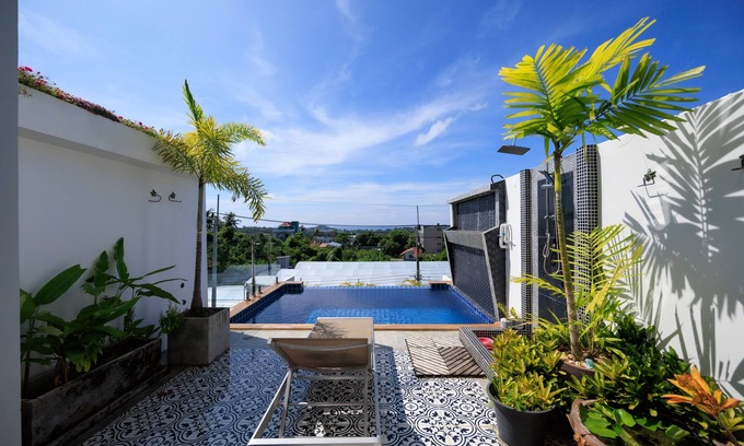 Ban Saiyuan Casa | Pearl Seaview Villa with Private Gym