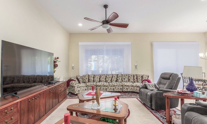 Palm Valley Casa | Pebble Creek with King Beds and Private Pool
