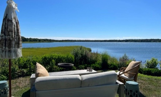 Tuckahoe Cabaña | Peconic Bay Dream Cottage only10 minutes to village & ocean in South Hampton NY