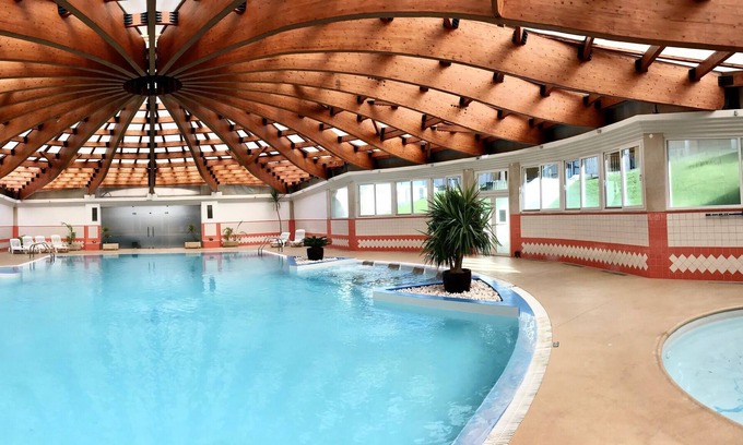 Pedra do Ouro Condominio | Pedra do Ouro Sunset House - Refúgio com Piscina Interior Aquecida, no Paraíso