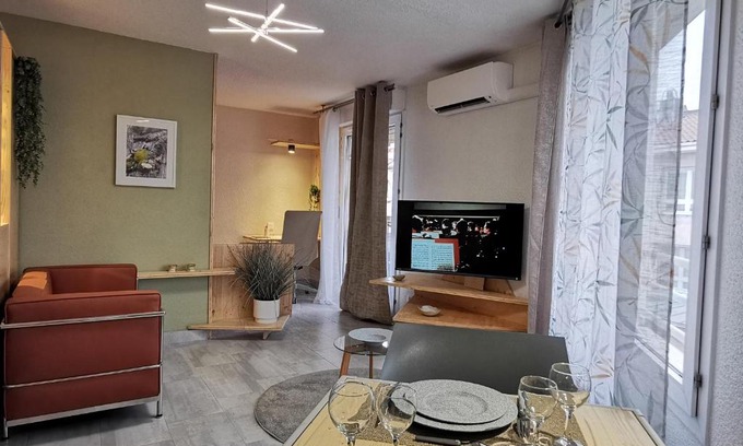 Blagnac Apartamento | PEGASE - Appartement chaleureux avec pkg privé.