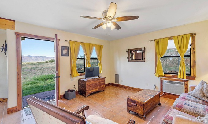 Alpine Casa | Peggy's View - Uplifting, Cozy, Mountain Views