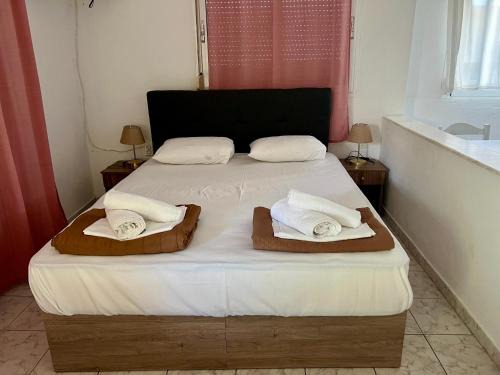 Pefkochori Hotel | PELEKAN rooms and apartments athina 11