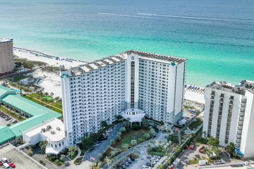 Destin Apartamento | Pelican Beach Resort by Tufan