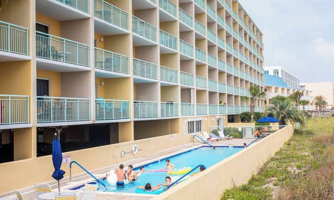 Fort Walton Beach Condominio | Pelican Isle by Southern Vacation Rentals