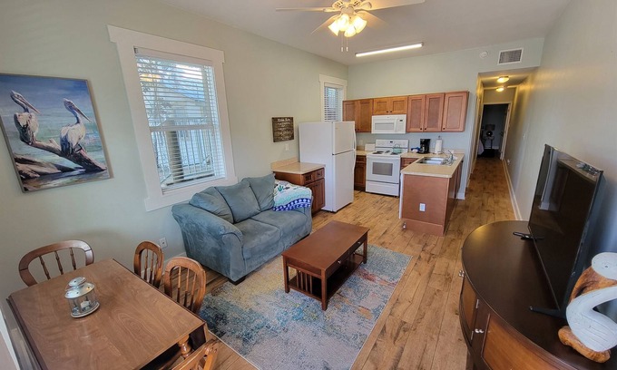 Cedar Key Condominio | Pelican Point * 1st Floor * King Bed * 2 Bathrooms