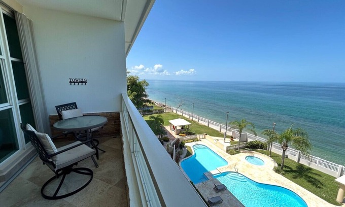 Stella Condominio | Pelican Reef 507 Beachfront 2bdr apt