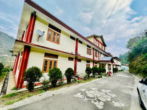 Dirang Casa | Pema Dekey monastic guest house
