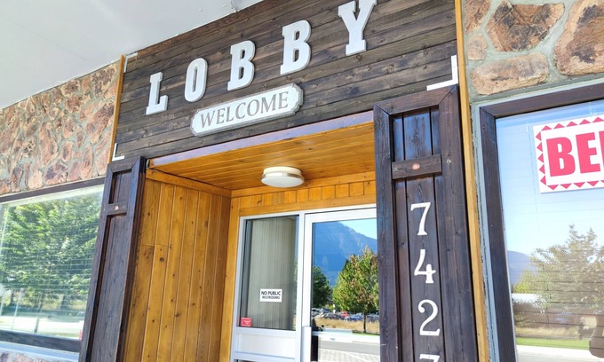 Pemberton Hotel | Pemberton Hotel