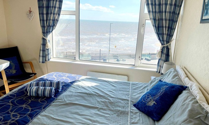 Bridlington Hotel | Pembroke Seafront B&B
