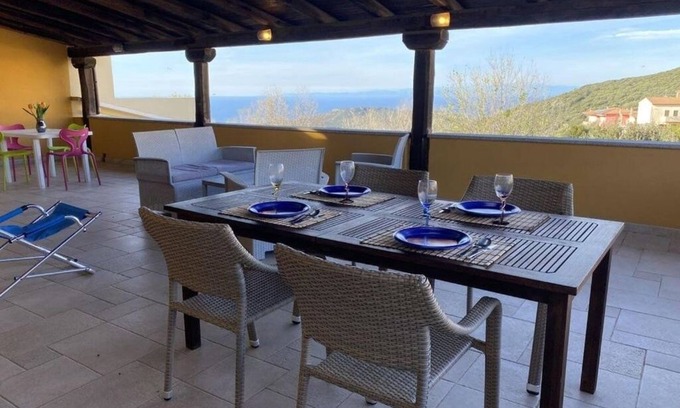 Trinita d'Agultu Casa | Penthouse with sea view