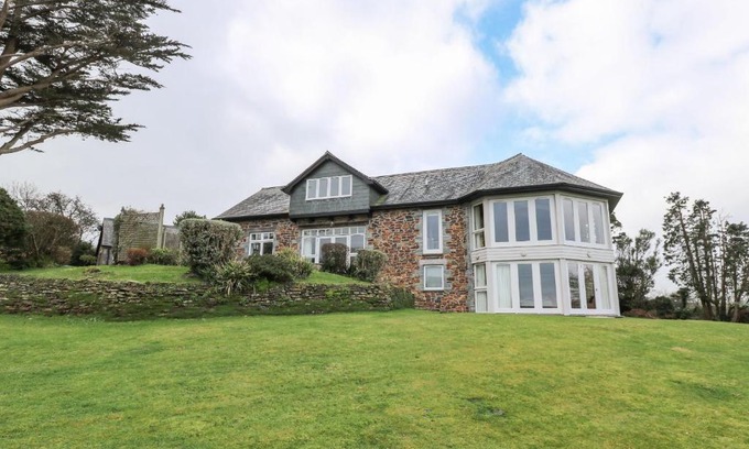 Helford Casa | Penarvon House