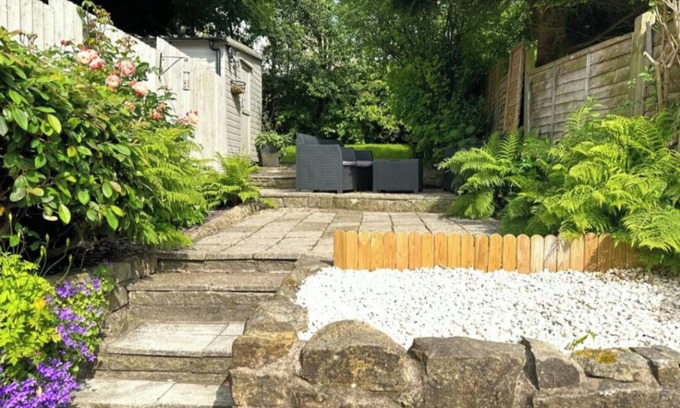 Fence Cabaña | Pendle View Cottage