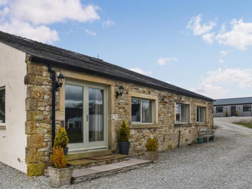 Fourstones Near Bentham Casa | Pendle View