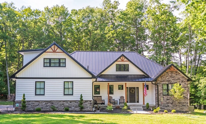 Blakeslee Casa | Penn Cove Dreams | Beautiful Lake Access Home!