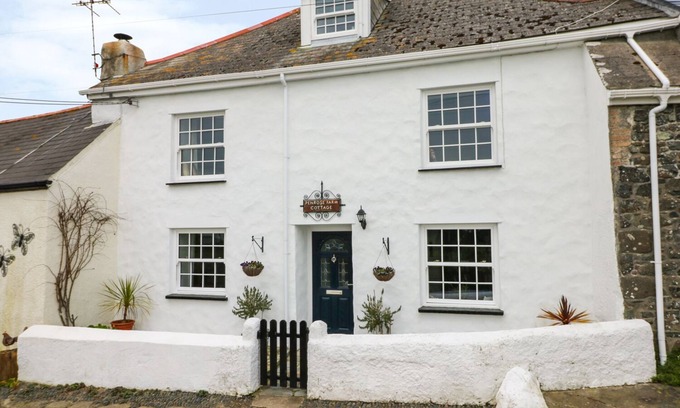 Helford Passage Cabaña | Penrose Farm Cott, ST KEVERNE