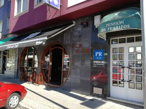 Boiro Casa | Pensión Los Trillizos