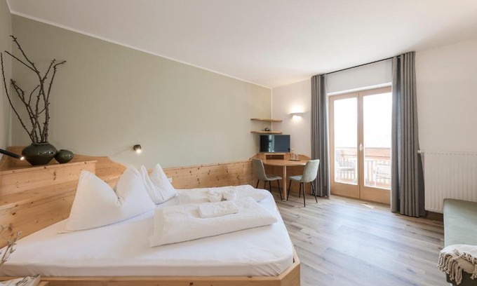 Schenna Casa | Pension-Appartement Mitterhofer