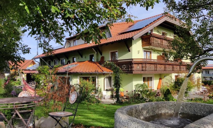 Sankt Georgen im Attergau Casa | Pension Holzapfel
