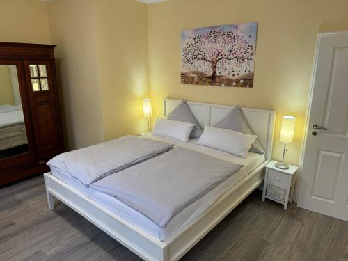 Bad Neuenahr-Ahrweiler Apartamento | Pension Auszeit Ferienwohnung