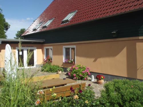 Kachlin Casa | Pension Lindenhof