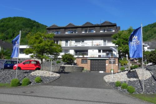Sankt Aldegund Casa | Pension Mosella, Gästezimmer