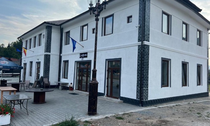 Cimpeni Casa | Pensiunea CASABLANCA