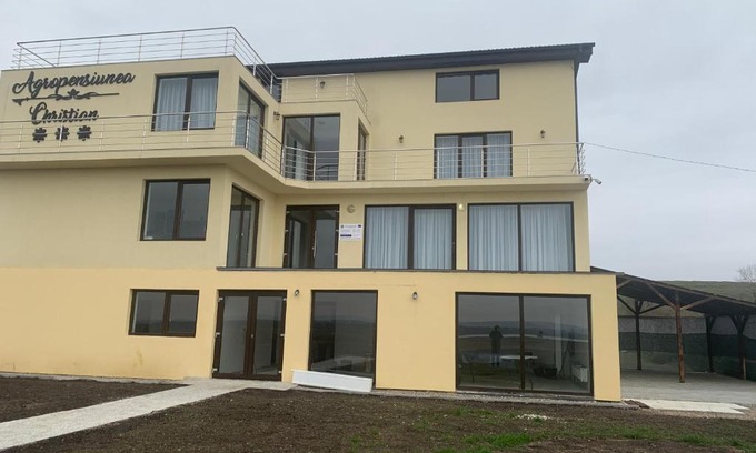 Garla Mare Casa | Pensiunea Christian